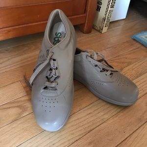 Sas Walking Shoes